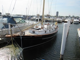 Købe 1977 CT 34