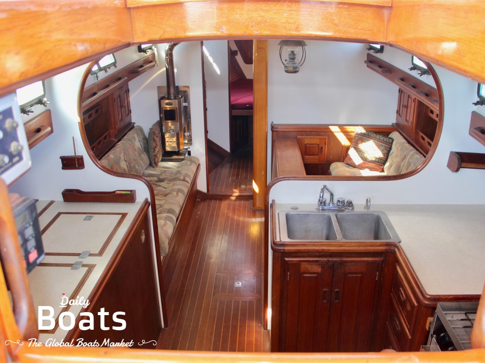 1988 Cape 38 for sale. View price, photos and Buy 1988 Cape