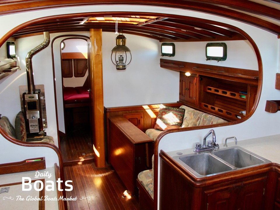 1988 Cape 38 for sale. View price, photos and Buy 1988 Cape