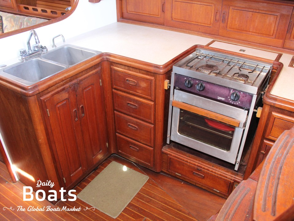 1988 Cape 38 for sale. View price, photos and Buy 1988 Cape