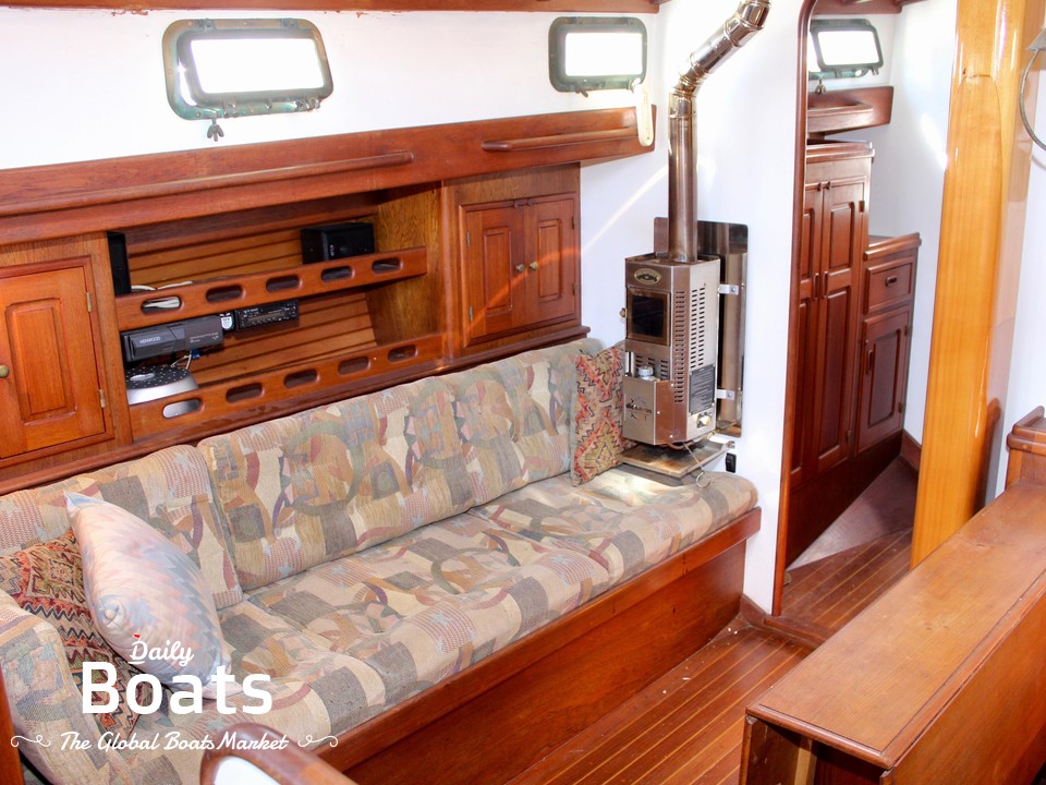 1988 Cape 38 for sale. View price, photos and Buy 1988 Cape