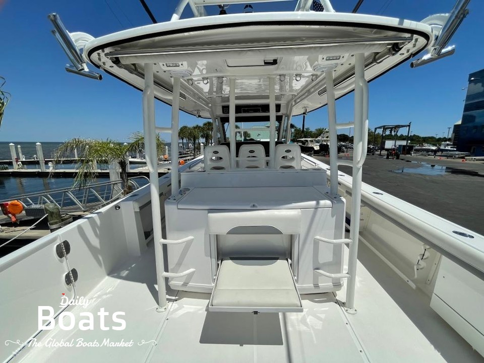 2016 Everglades 435 Center Console for sale. View price, photos and Buy