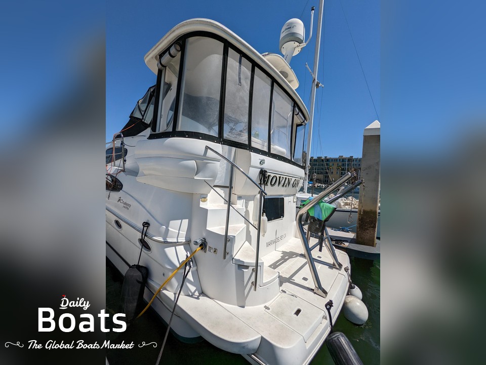 2004 Cruisers Yachts 405 Express Motoryacht for sale. View price