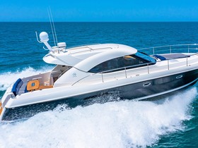 2009 Riviera 4700 Sport Yacht