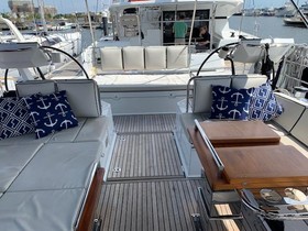 Купить 2017 Beneteau Oceanis Yacht 62