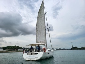 2018 Beneteau Oceanis 45 на продаж