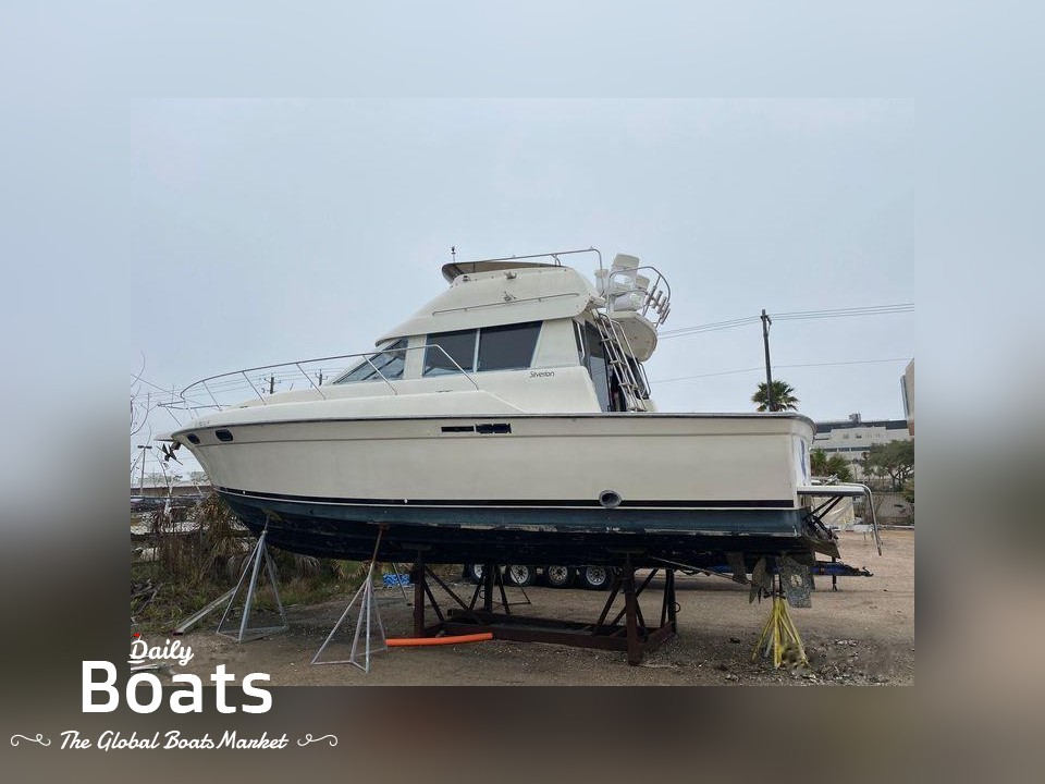 1990 Silverton 37 Convertible for sale. View price, photos and Buy 1990 Silverton 37 Convertible