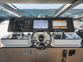 Köpa 2020 Azimut 27M