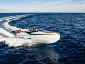 Buy 2022 Fairline F//Line 33 Outboard