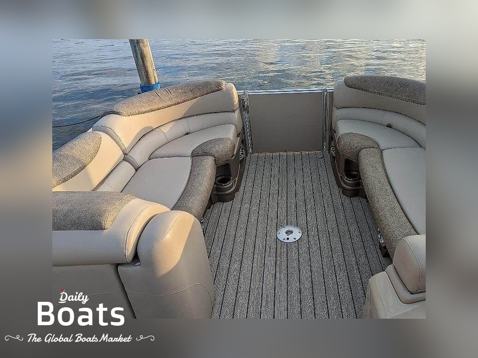 2019 Avalon 2585 Catalina Entertainer for sale. View price, photos and Buy 2019 Avalon 2585