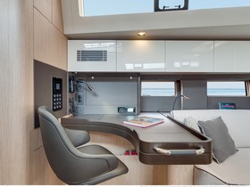 2020 Bénéteau Oceanis Yacht 62 προς πώληση