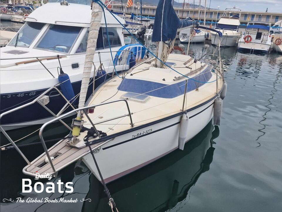 2002 Dufour 28