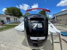 2020 Tahoe T16 en venta