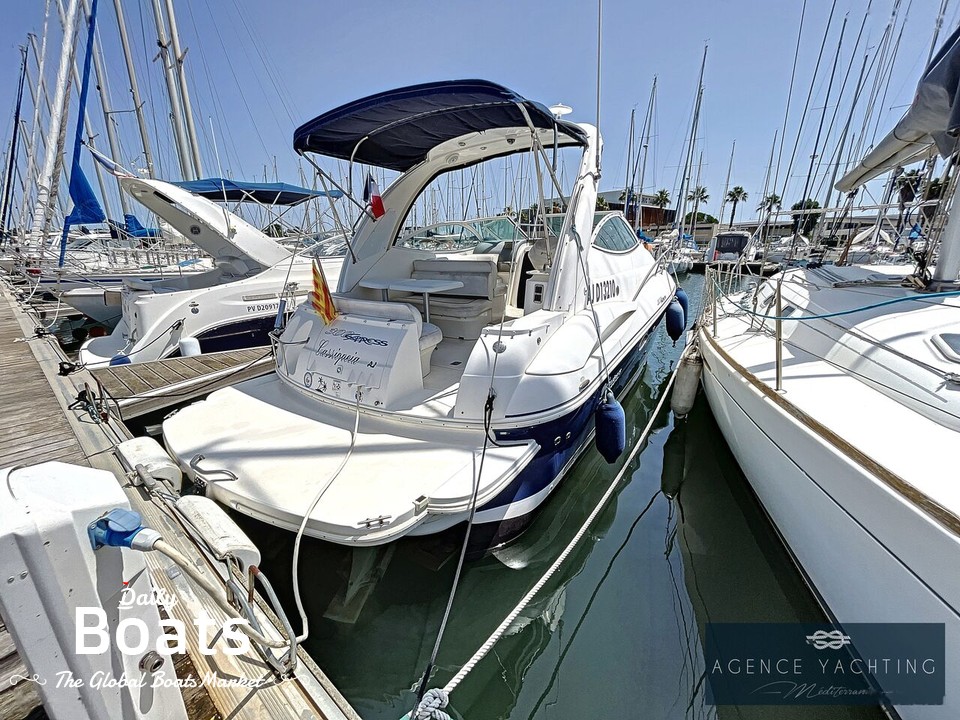 2006 Cruisers Yachts 300 Express for sale. View price, photos and Buy