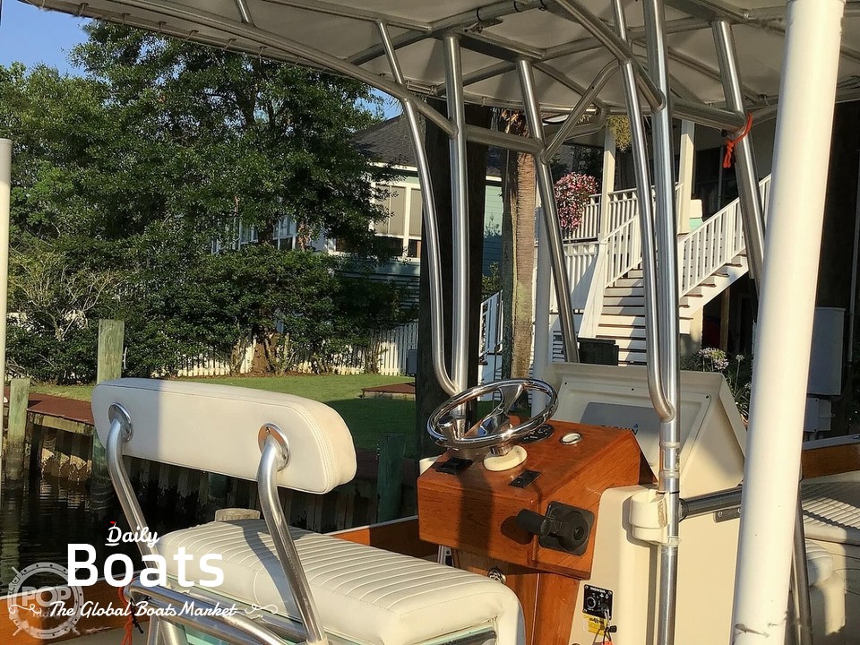 2005 Oyster Bay 23 for sale. View price, photos and Buy 2005 Oyster Bay