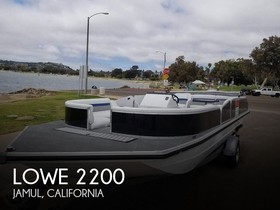 Lowe Boats 2200 Suncruiser Deck Boat