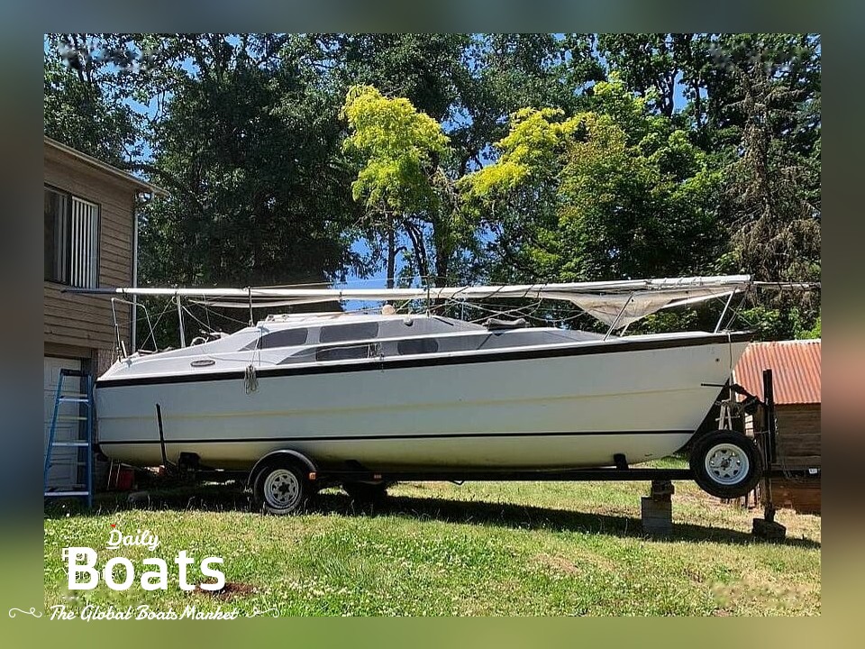 2005 MacGregor M26 for sale. View price, photos and Buy 2005 MacGregor