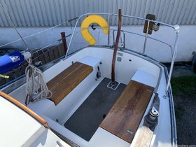 1980 Trapper Yachts 500