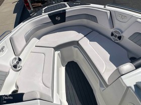 Купити 2019 Chaparral Boats 23 H2O Surf