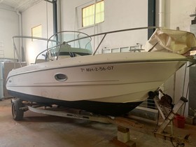 Sessa Marine Key Largo 22 Deck