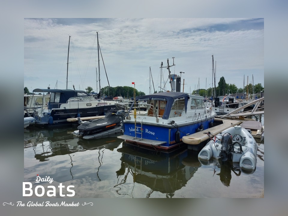 1996 Channel Island 32 for sale. View price, photos and Buy 1996