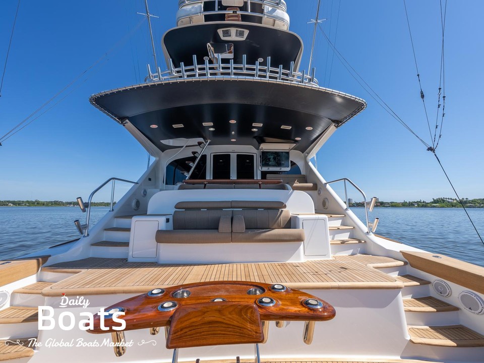 2018 Viking 92 Enclosed Bridge for sale. View price, photos and Buy