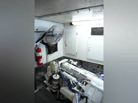 1990 Ocean Yachts Cockpit Motor