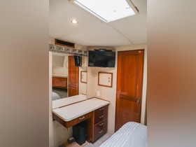 1990 Ocean Yachts Cockpit Motor