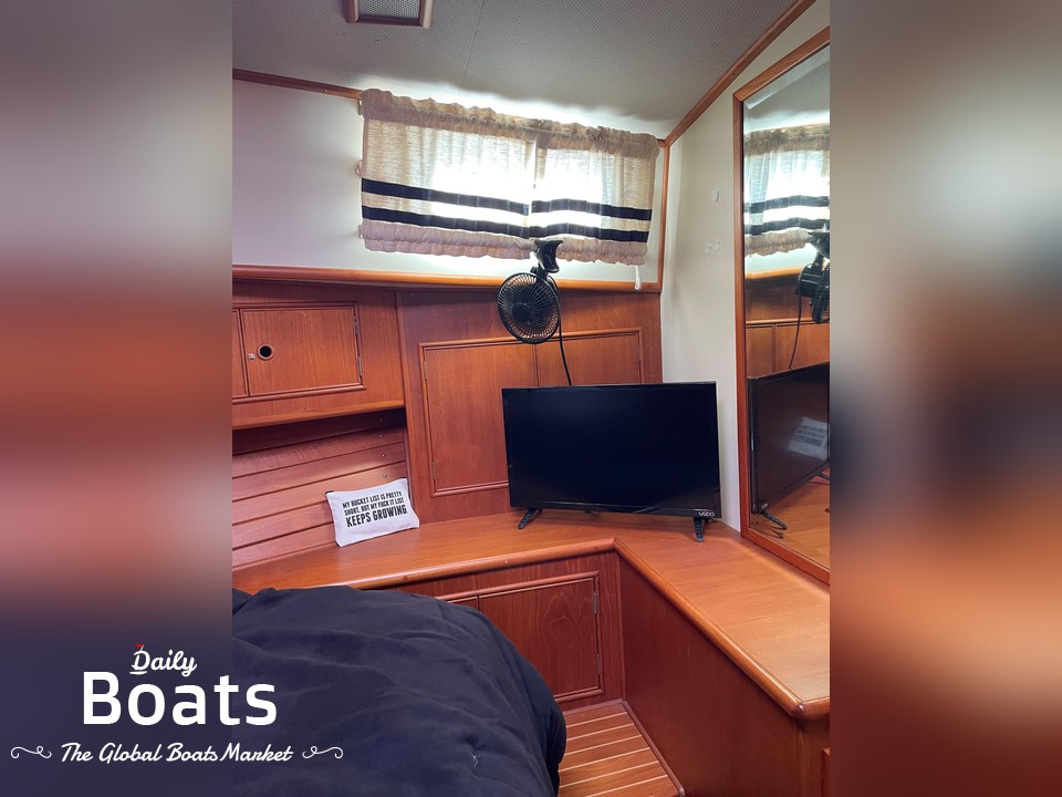 1996 Grand Banks East Bay 40 for sale. View price, photos and Buy 1996