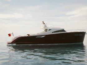 Cormorant Yachts Cor710