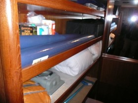 1990 Custom Edership 57