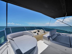 2009 Azimut 75