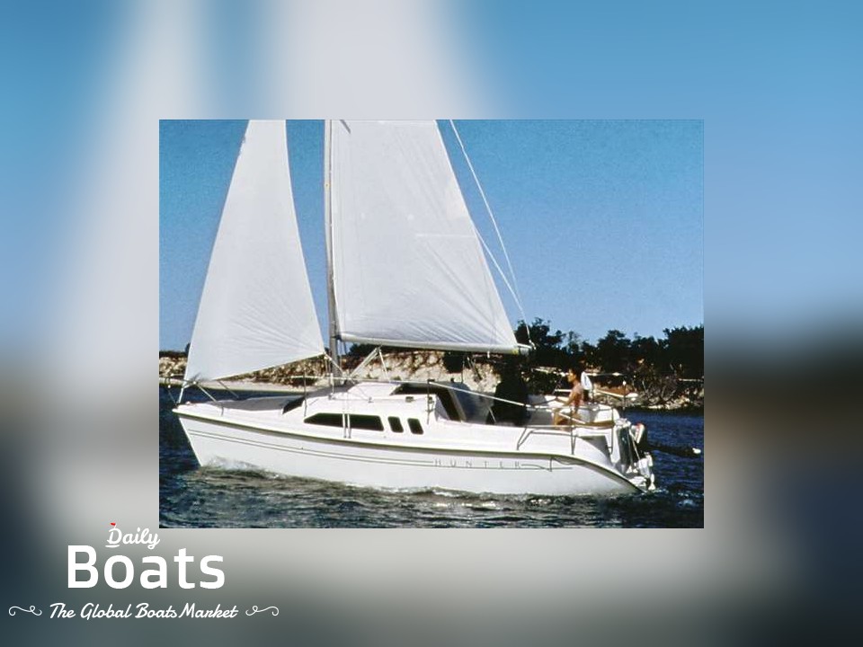 2001 Hunter 240 for sale. View price, photos and Buy 2001 Hunter 240