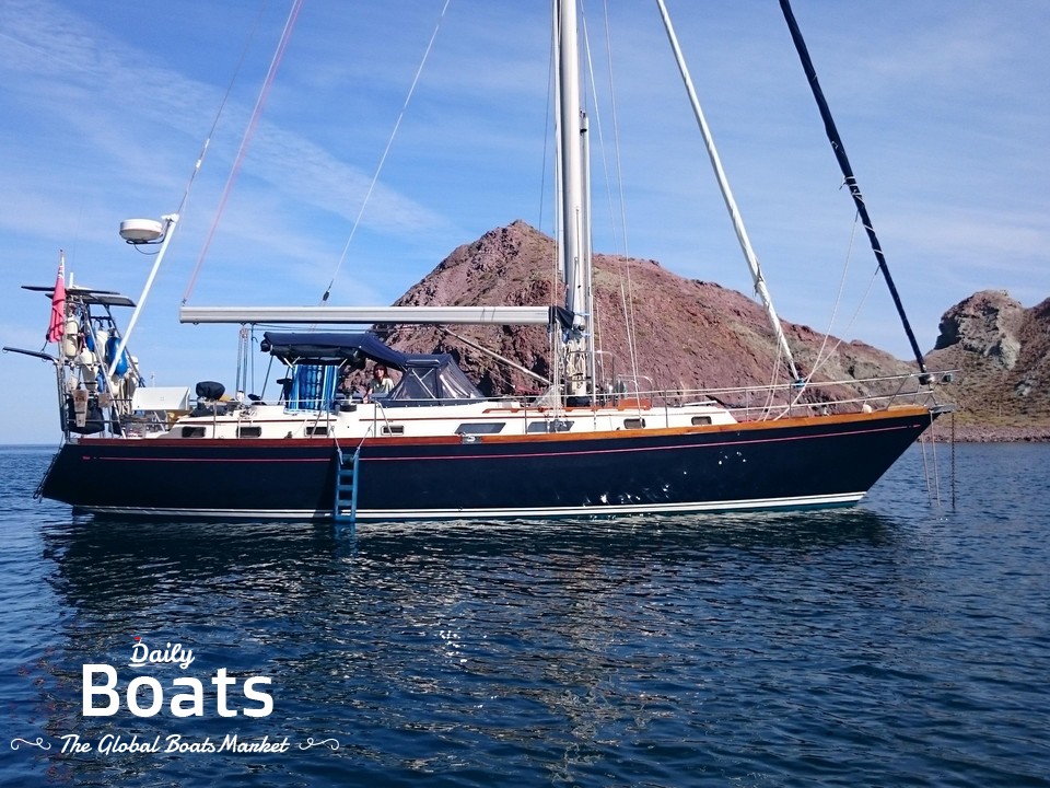 Bristol 45.5 center cockpit for sale in Panama Daily Boats