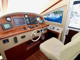 2007 Lazzara Yachts 68