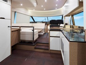 2024 Prestige 460 Flybridge