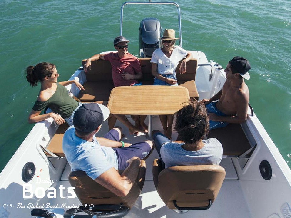 2022 America Flyer 8 Spacedeck for sale. View price, photos