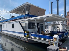 Lakeview Houseboat