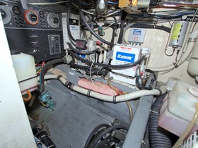 Købe 1995 Hatteras 42 Cockpit Motor Yacht