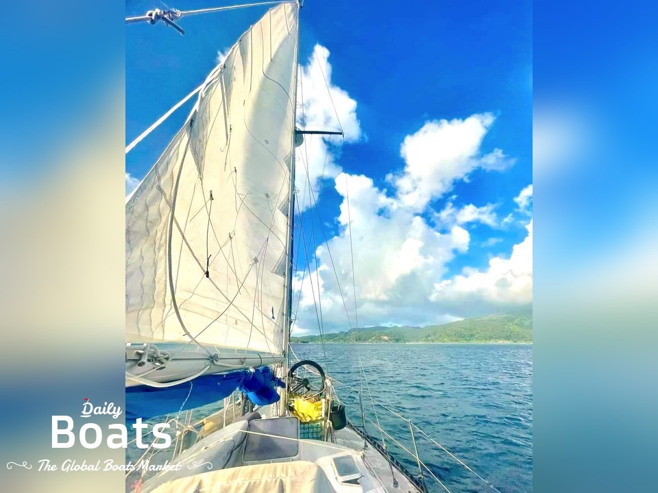 1982 Sloop Danae 34 for sale. View price, photos and Buy 1982 Sloop ...