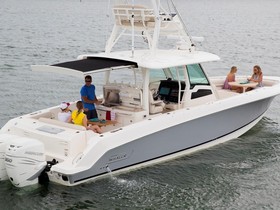 2023 Boston Whaler 380 Outrage in vendita