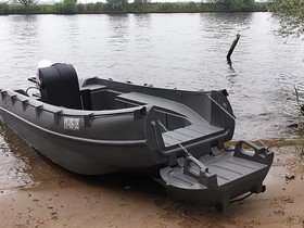 2022 Whaly 455 for sale