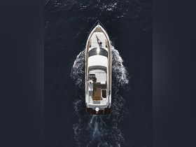 Vegyél 2023 Ferretti Yachts 500