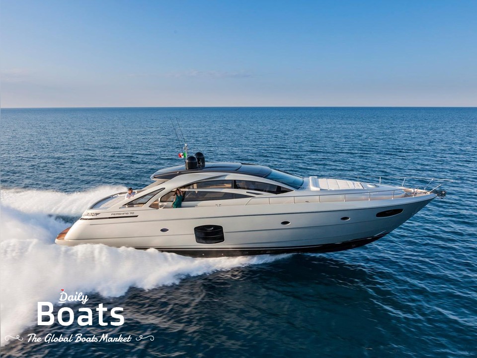 2018 Pershing 70