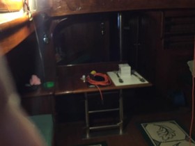 1981 Vagabond Cutter Rigged Ketch на продажу