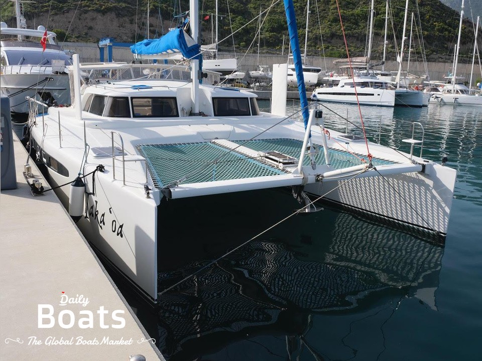 2007 Dolphin 460 Owners Version