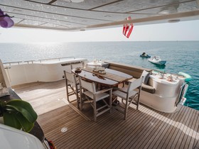 2014 Ferretti Yachts 870