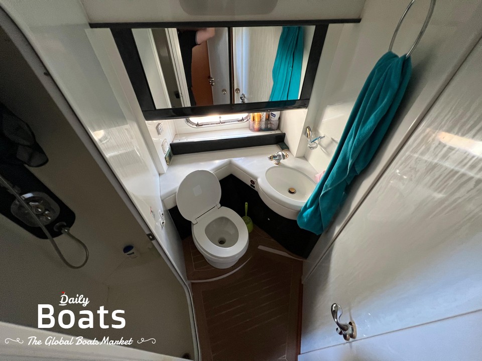 1999 Sealine T46 for sale. View price, photos and Buy 1999 Sealine T46 341172