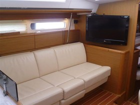 Buy 2010 Jeanneau 57