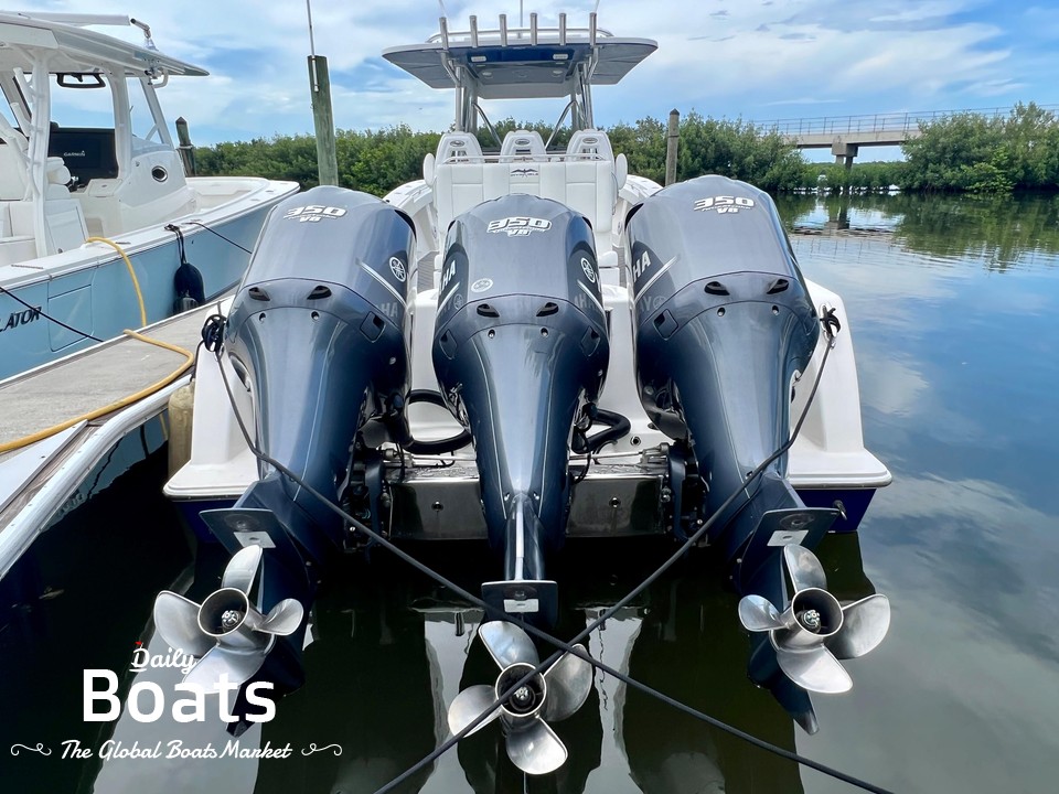 2012 Invincible 42 Open Fisherman for sale. View price, photos and Buy